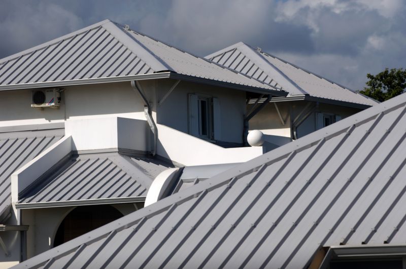 Aluminum Roof Construction in Naperville, IL